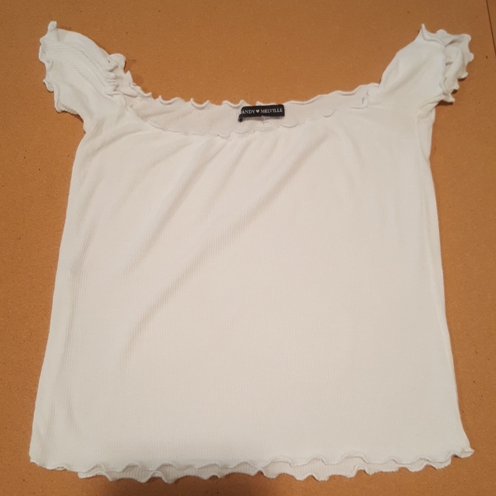 Brandy Melville Off the Shoulder